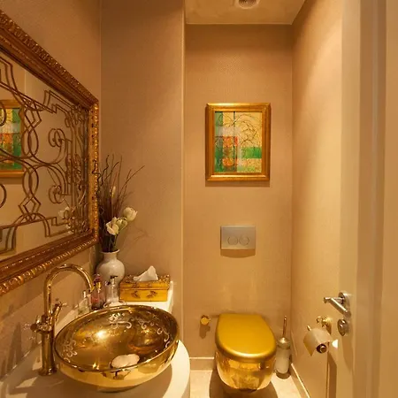 Vhillas Private Luxury Azur Villa