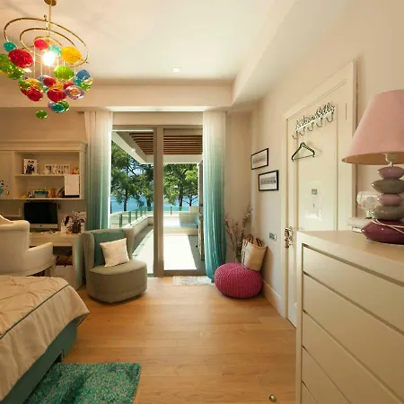 Vhillas Private Luxury Azur *